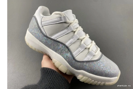 HQ7000-001  11  Air “Snake”  Low Jordan 2025 HQ7000-001 0117